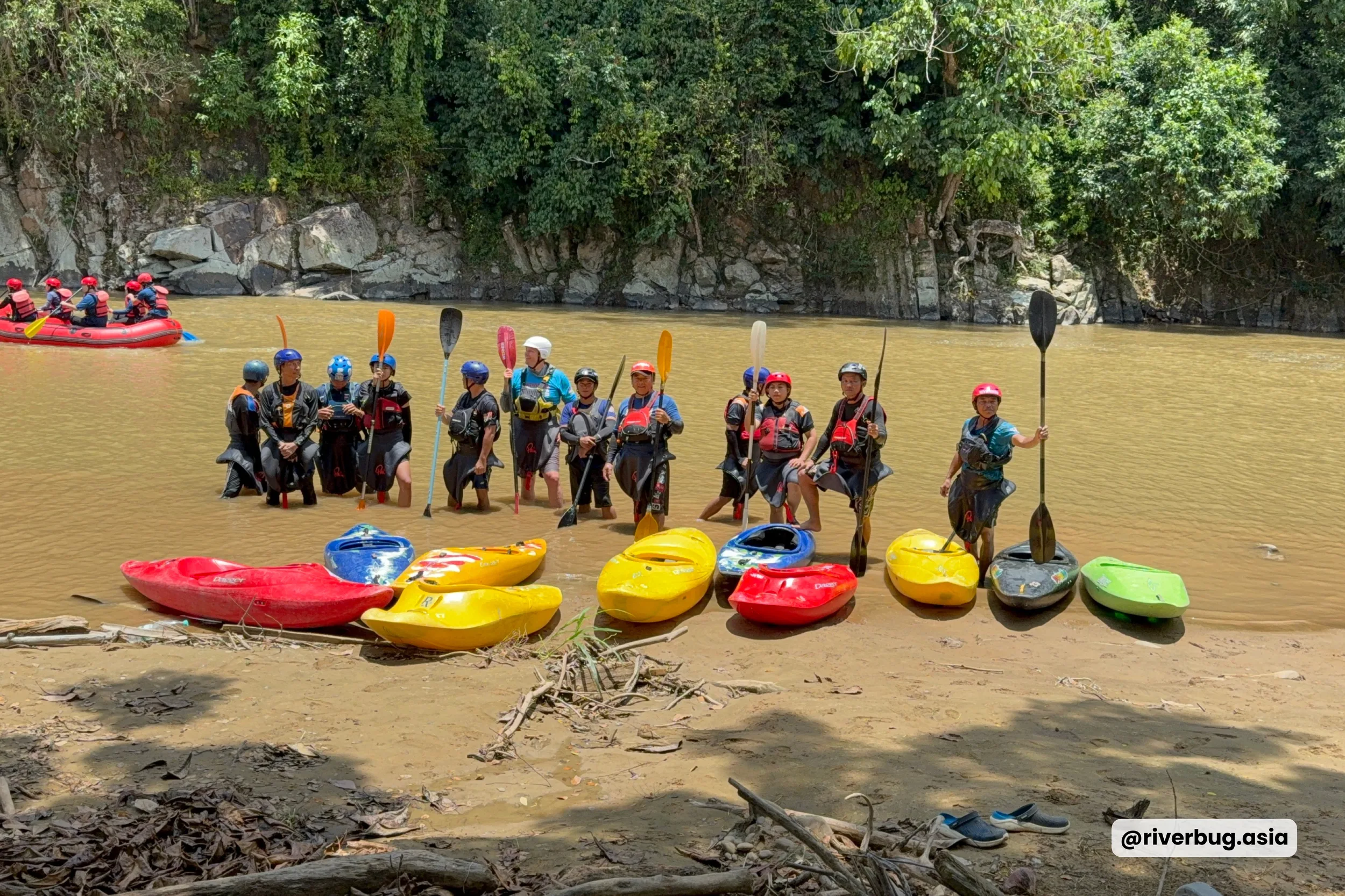 White water kayak course level 1